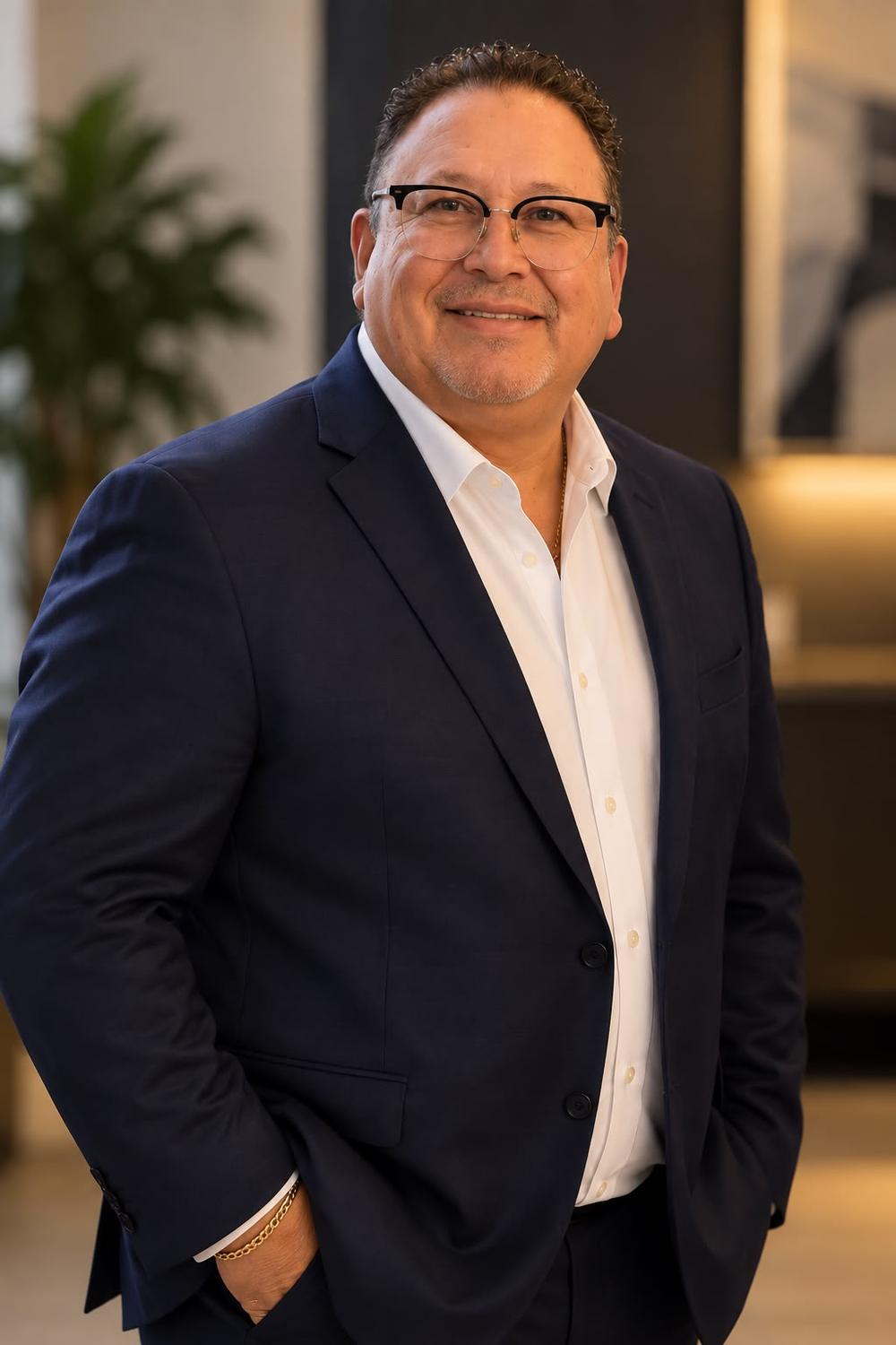 Manuel Caso, Sales Manager